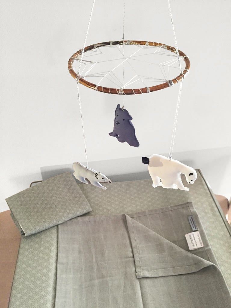 mobile de rêve ours polaire bleu